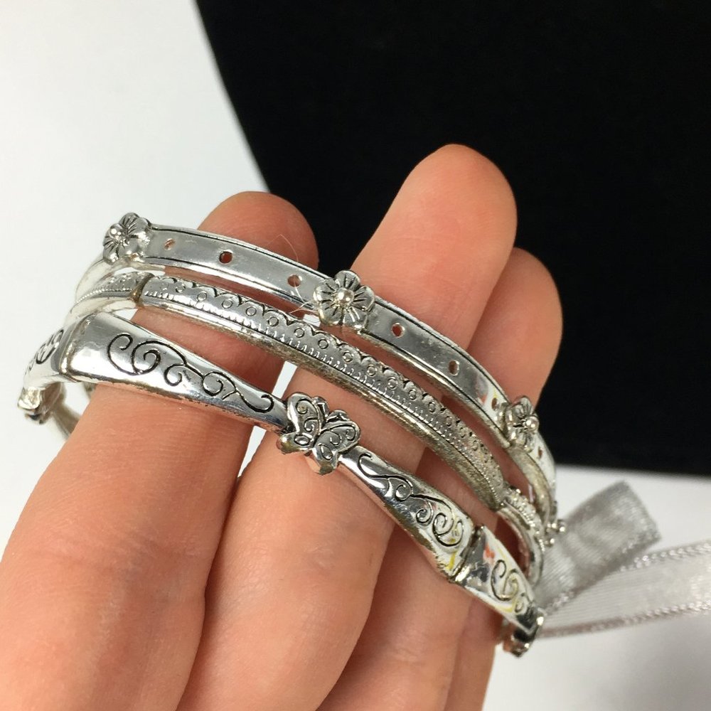 Vintage Silver Bracelet Set Stretch Boho Flowers